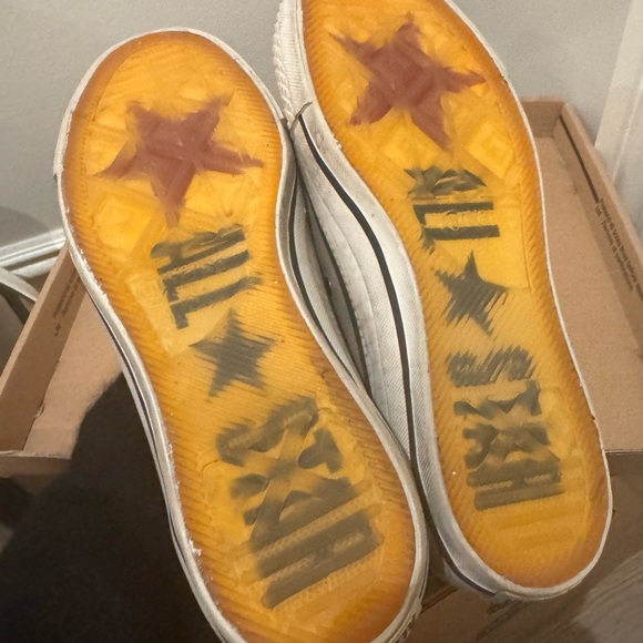 Leather converse - Picture 5 of 5